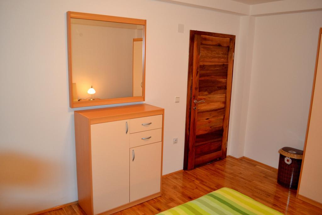 אוהריד Apartments Elena מראה חיצוני תמונה