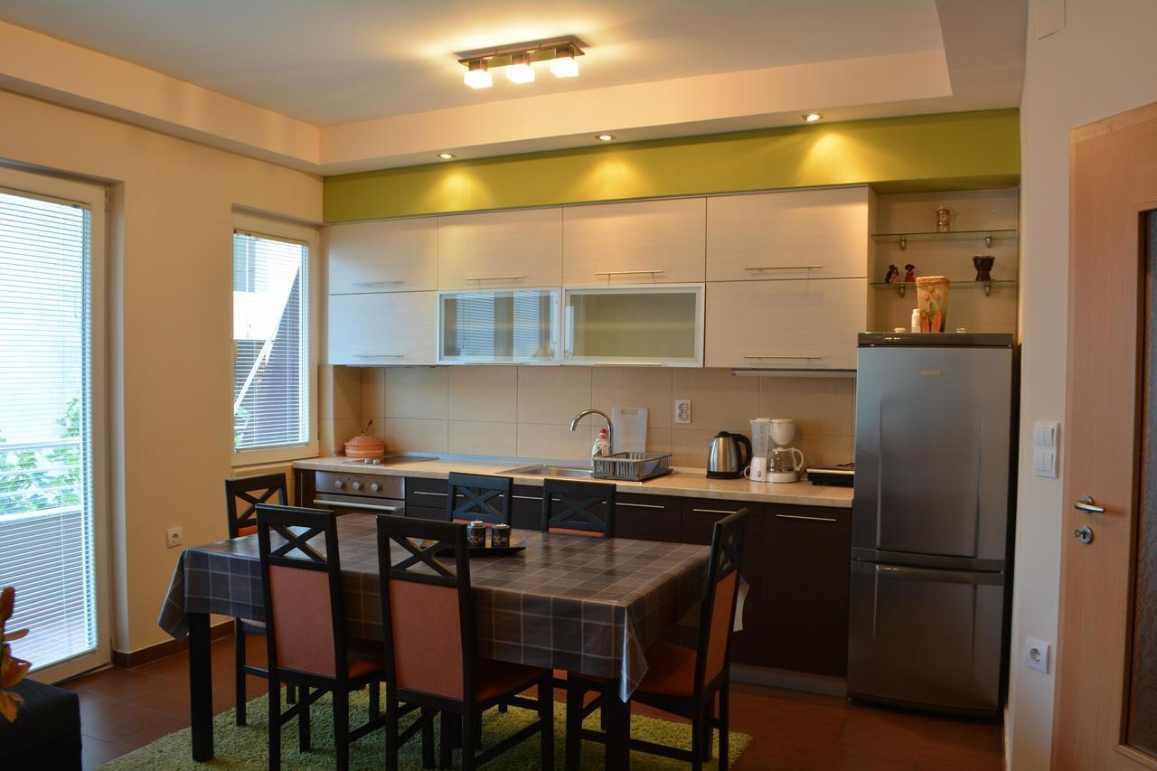 אוהריד Apartments Elena מראה חיצוני תמונה